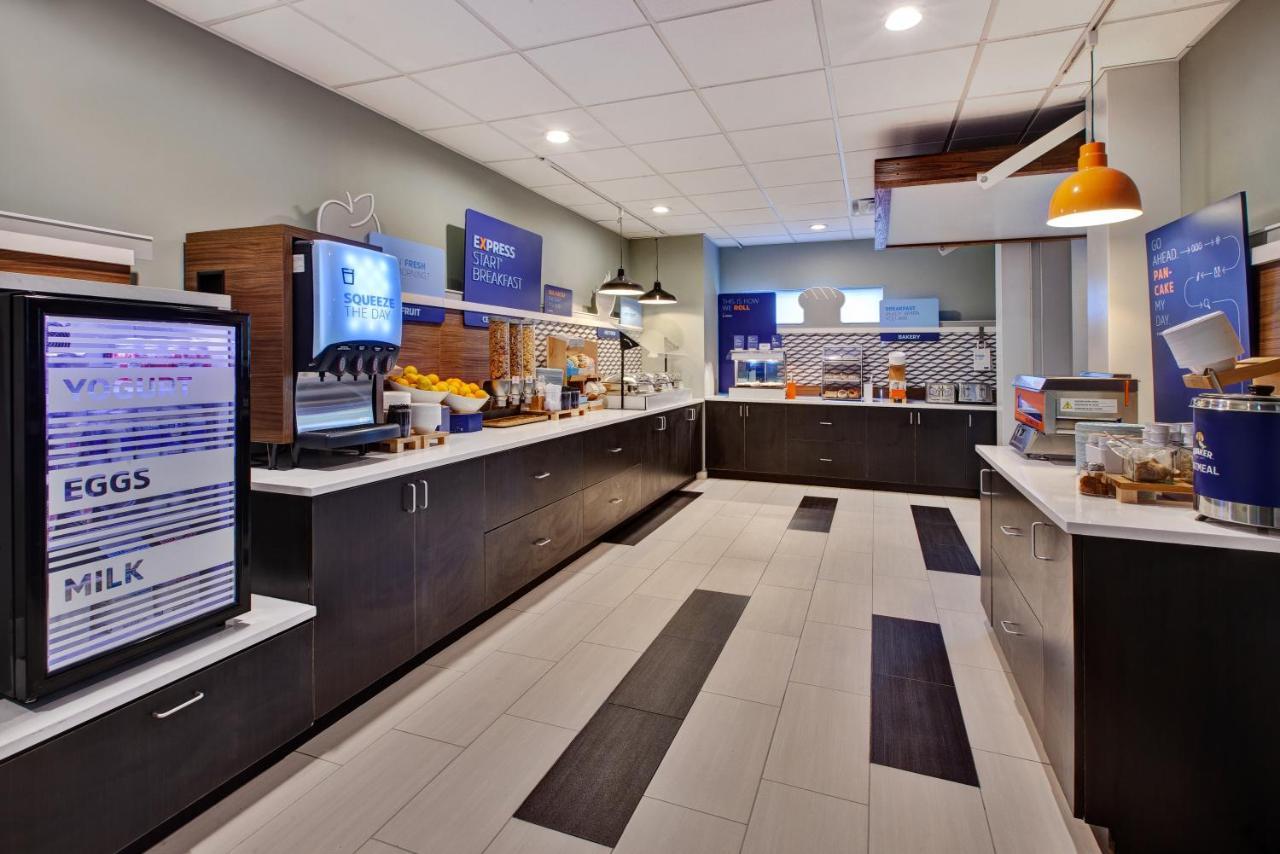 Holiday Inn Express Absecon-Atlantic City Area By Ihg Ngoại thất bức ảnh